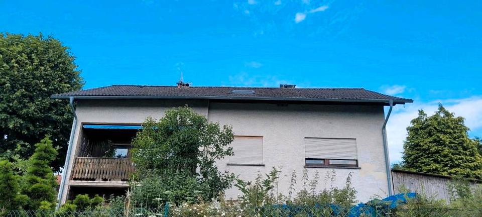 Mehrfamilienhaus, Wohnhaus Mücke - 17 Zimmer, 300 m&sup2;, 319.000&euro; | Angebot:26713975