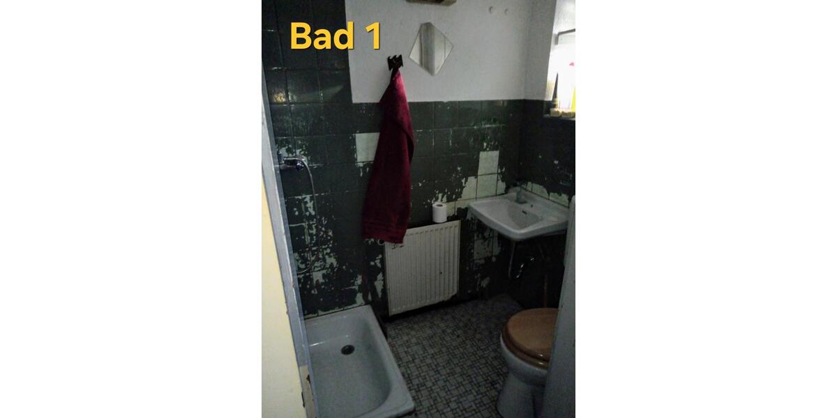 Einfamilienhaus Wohratal - 10 Zimmer, 220 m&sup2;, 75.000&euro; | Angebot:26019312