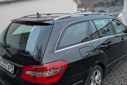 Mercedes-Benz E 320 285.000 km 8.800 &euro; Biedenkopf 35216