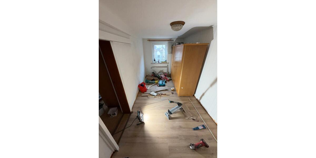 Etagenwohnung Homberg (Ohm) - 6 Zimmer, 158 m&sup2;, 1.400&euro; | Angebot:24653688