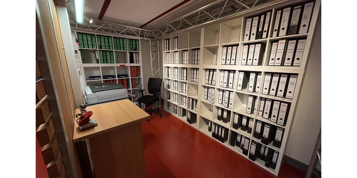 Gewerbeobjekt Kirchhain - 1.680&euro; | Angebot:25416193