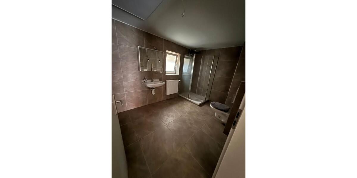 Einfamilienhaus Grünberg - 5 Zimmer, 136 m&sup2;, 195.000&euro; | Angebot:26146323