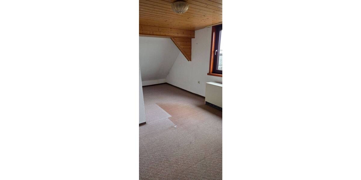 Bauernhaus, Landhaus Gladenbach Rüchenbach - 8 Zimmer, 180 m&sup2;, 335.000&euro; | Angebot:26658954