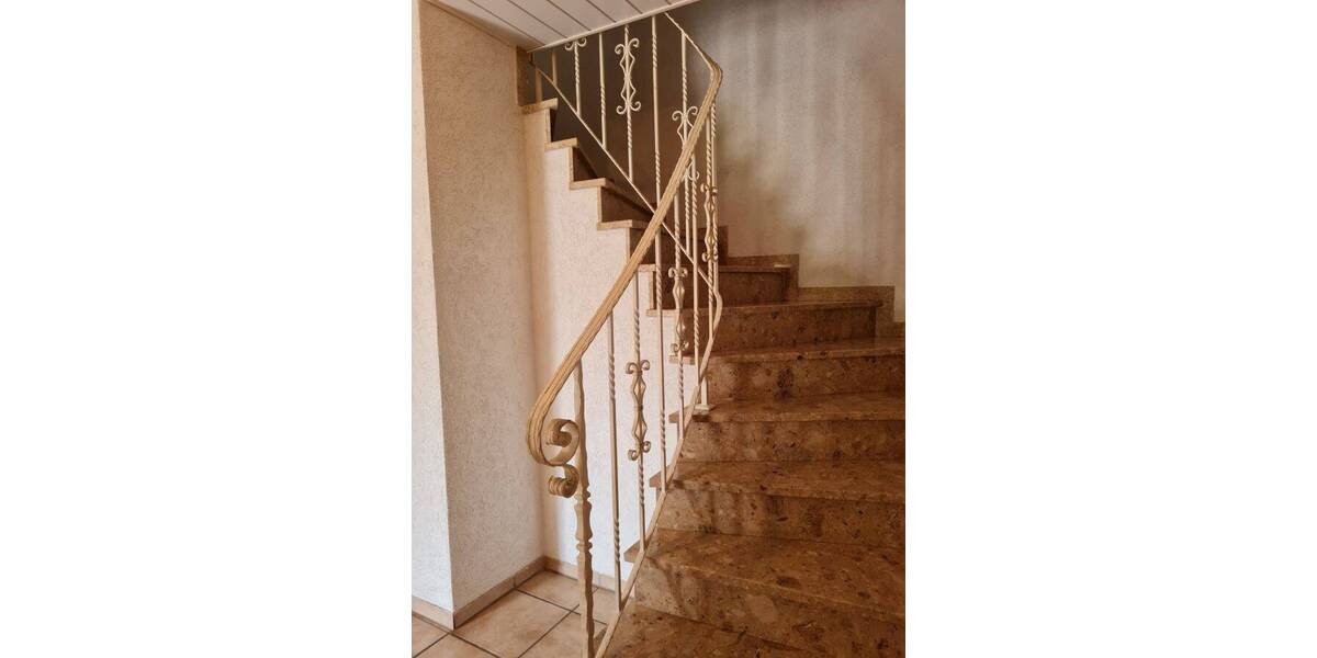 Mehrfamilienhaus, Wohnhaus Lohra Kirchvers - 9 Zimmer, 444.998&euro; | Angebot:25740172