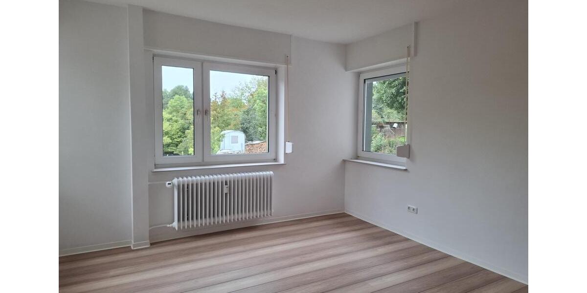 Erdgeschoßwohnung Cölbe - 3 Zimmer, 100 m&sup2;, 990&euro; | Angebot:25899310