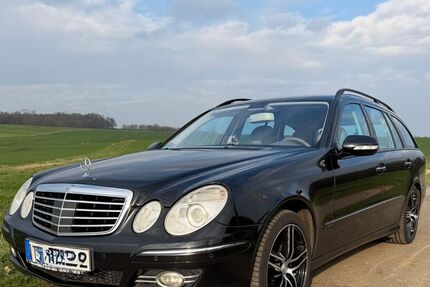 Mercedes-Benz E 320 339.700 km 9.999 &euro; Mücke 35325