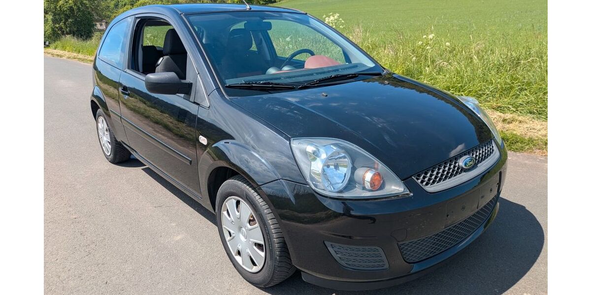 Ford Fiesta 101.000 km 1.990 &euro; Cölbe-Bernsdorf 35091