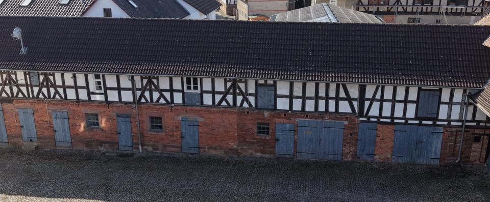 Bauernhaus, Landhaus Ebsdorfergrund - 7 Zimmer, 213 m&sup2;, 390.000&euro; | Angebot:25825407