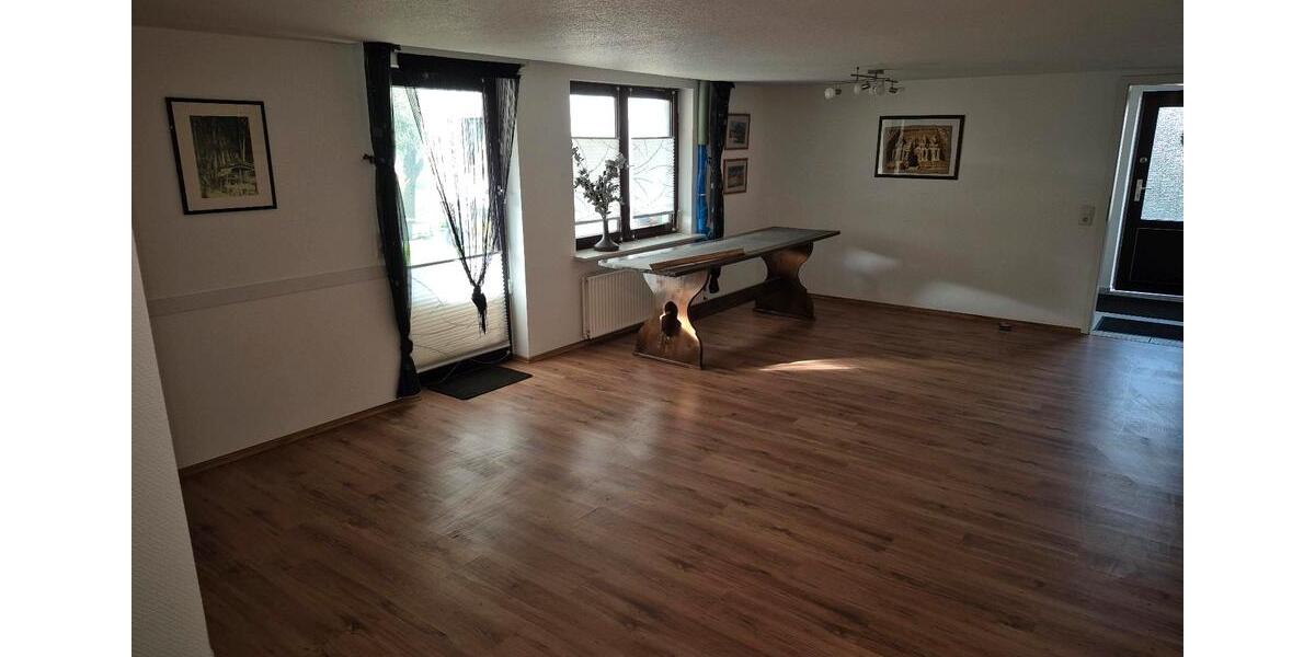 Mehrfamilienhaus, Wohnhaus Burgwald - 8 Zimmer, 159 m&sup2;, 345.000&euro; | Angebot:23595903