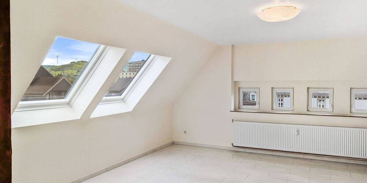 Etagenwohnung Bad Laasphe - 3 Zimmer, 68 m&sup2;, 117.000&euro; | Angebot:26741408