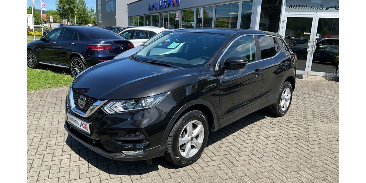 Nissan Qashqai 83.500 km 16.800 &euro; Marburg 35039