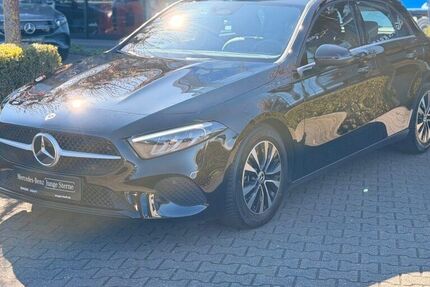 Mercedes-Benz A 180 23.437 km 27.490 &euro; Marburg 35039