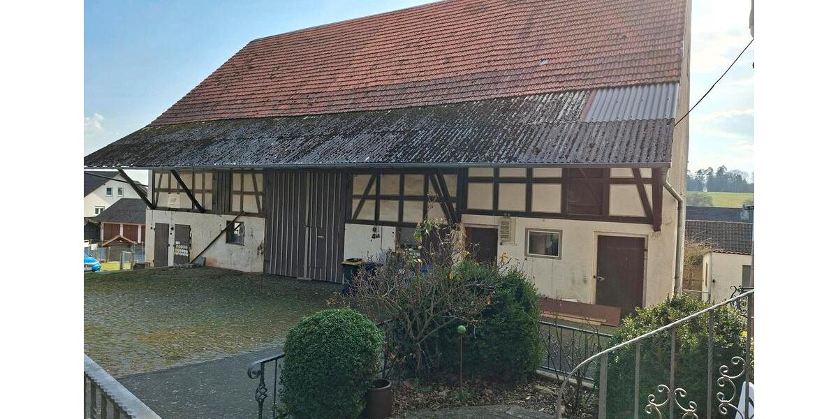 Bauernhaus, Landhaus Wohratal - 6 Zimmer, 145 m&sup2;, 195.000&euro; | Angebot:25510396