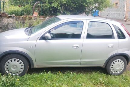 Opel Corsa 113.000 km 1.600 &euro; Marburg 35041