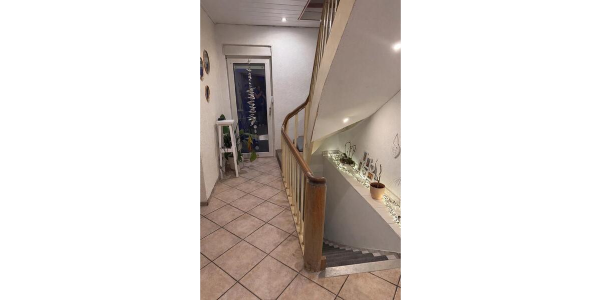 Einfamilienhaus Antrifttal - 6 Zimmer, 160 m&sup2;, 218.000&euro; | Angebot:25025162