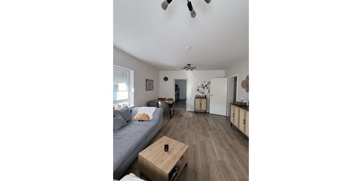 Etagenwohnung Grünberg - 2 Zimmer, 80 m&sup2;, 800&euro; | Angebot:25774357