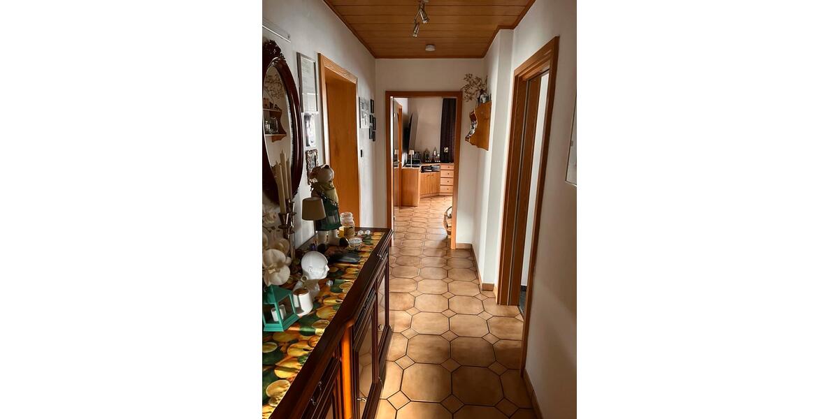Einfamilienhaus Steffenberg - 7 Zimmer, 284 m&sup2;, 220.000&euro; | Angebot:26182852