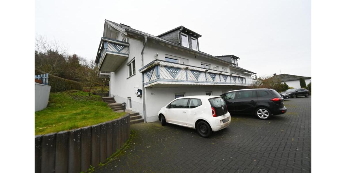 Dachgeschoßwohnung Biedenkopf - 3 Zimmer, 71 m&sup2;, 650&euro; | Angebot:24272281