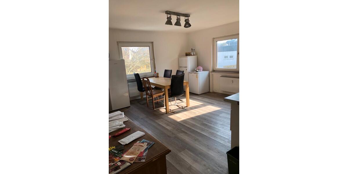 Etagenwohnung Gießen - 10 Zimmer, 25 m&sup2;, 490&euro; | Angebot:25940373