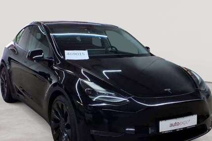 Tesla Model Y 126.978 km 34.190 &euro; Fernwald-Steinbach 35463