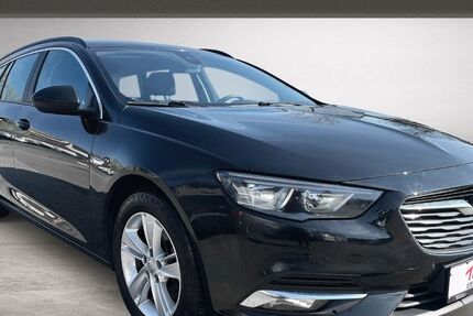 Opel Insignia 171.000 km 9.950 &euro; Dautphetal-Friedensdorf 35232