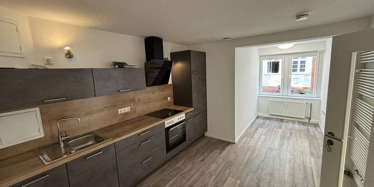 Etagenwohnung Marburg - 2 Zimmer, 67 m&sup2;, 1.100&euro; | Angebot:26290120