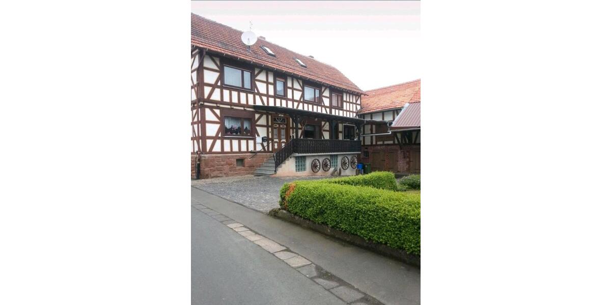 Mehrfamilienhaus, Wohnhaus Rauschenberg - 8 Zimmer, 274 m&sup2;, 220.000&euro; | Angebot:26517186