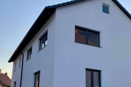 Haus Gemünden-Niedergemünden Niedergemünden - 8 Zimmer, 200 m&sup2;, 289.000&euro; | Angebot:24537472