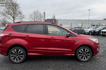 Ford Kuga 168.000 km 14.500 &euro; Lollar 35457