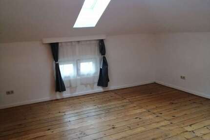 Wohnung Gießen - 1 Zimmer, 18 m&sup2;, 300&euro; | Angebot:22697365