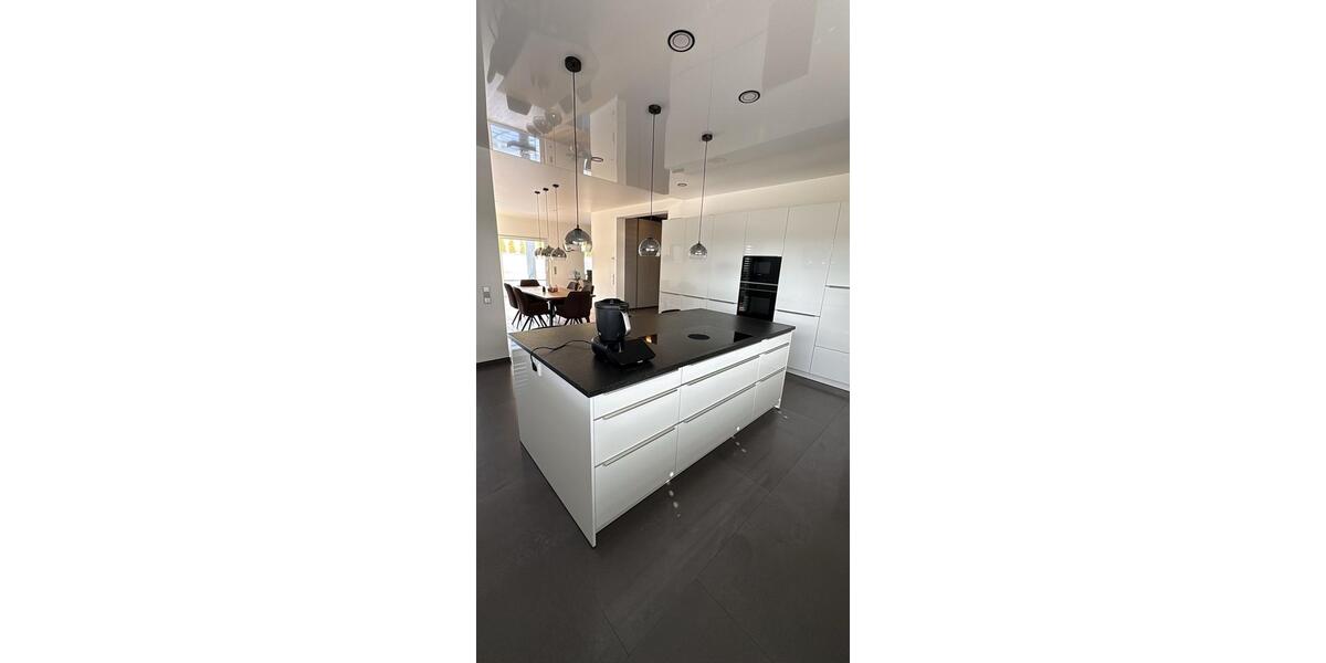 Einfamilienhaus Frankenberg (Eder) - 6 Zimmer, 207 m&sup2;, 827.000&euro; | Angebot:25987419