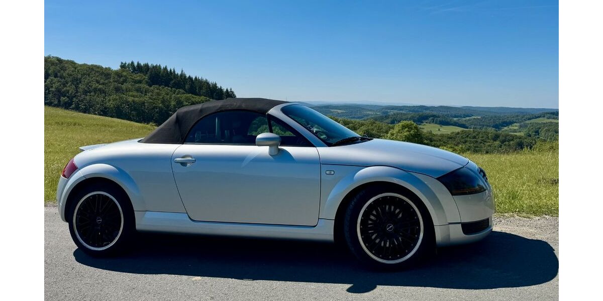 Audi TT 225.000 km 9.650 &euro; Angelburg 35719