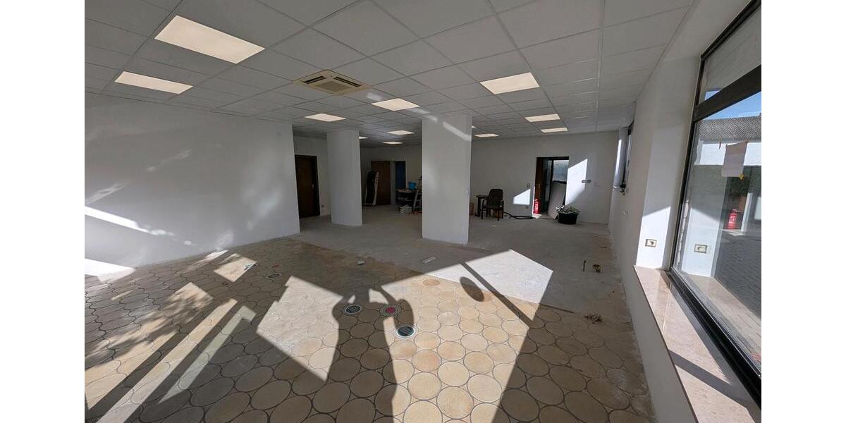 Gewerbeobjekt Buseck - 1.000&euro; | Angebot:22588140