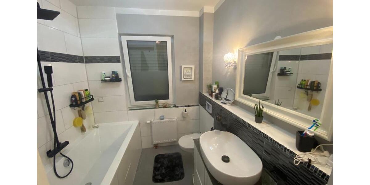 Doppelhaushälfte Biedenkopf - 8 Zimmer, 218 m&sup2;, 799.000&euro; | Angebot:26287848