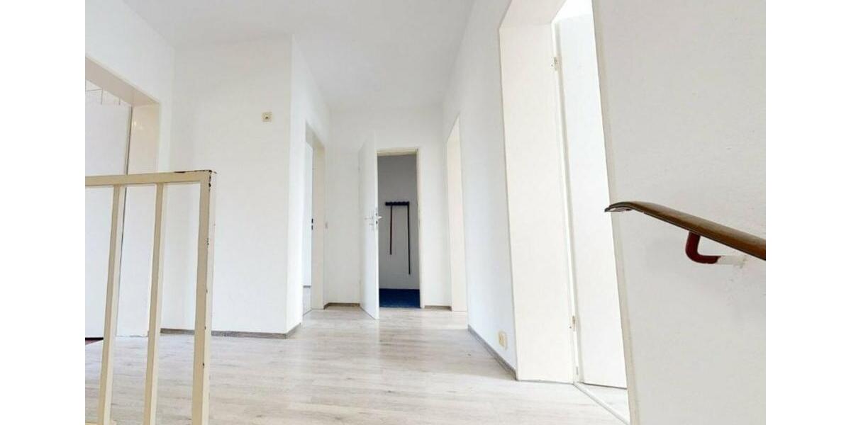 Doppelhaushälfte Biebertal - 5 Zimmer, 260 m&sup2;, 450.000&euro; | Angebot:23604330