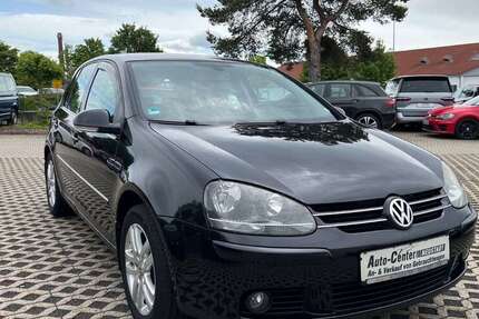 VW Golf 192.000 km 2.350 &euro; Neustadt / Hessen 35279