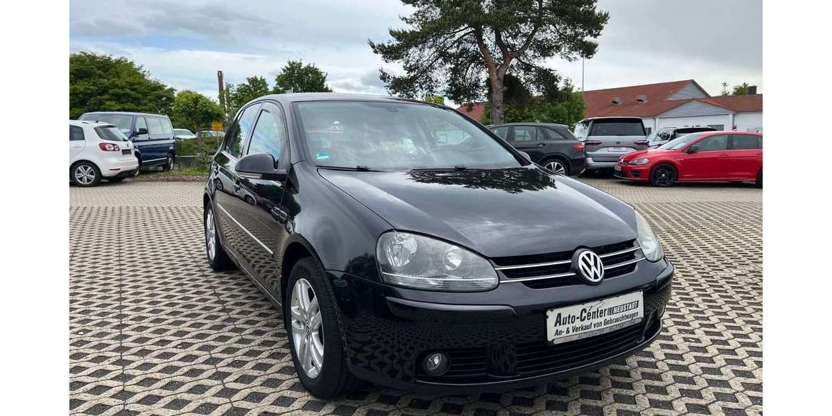 VW Golf 192.000 km 2.350 &euro; Neustadt / Hessen 35279
