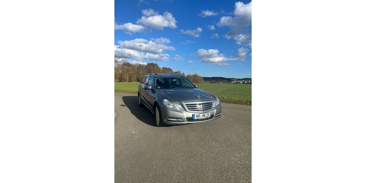 Mercedes-Benz E 250 213.000 km 7.499 &euro; Fronhausen 35112