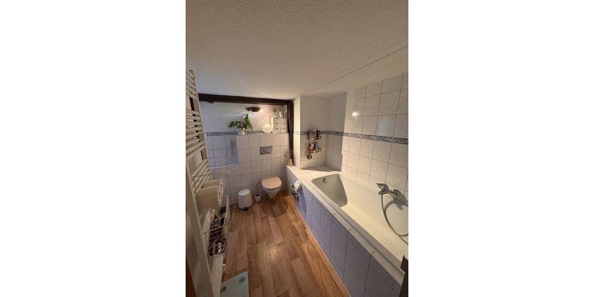 Etagenwohnung Marburg - 2 Zimmer, 60 m&sup2;, 675&euro; | Angebot:26787472