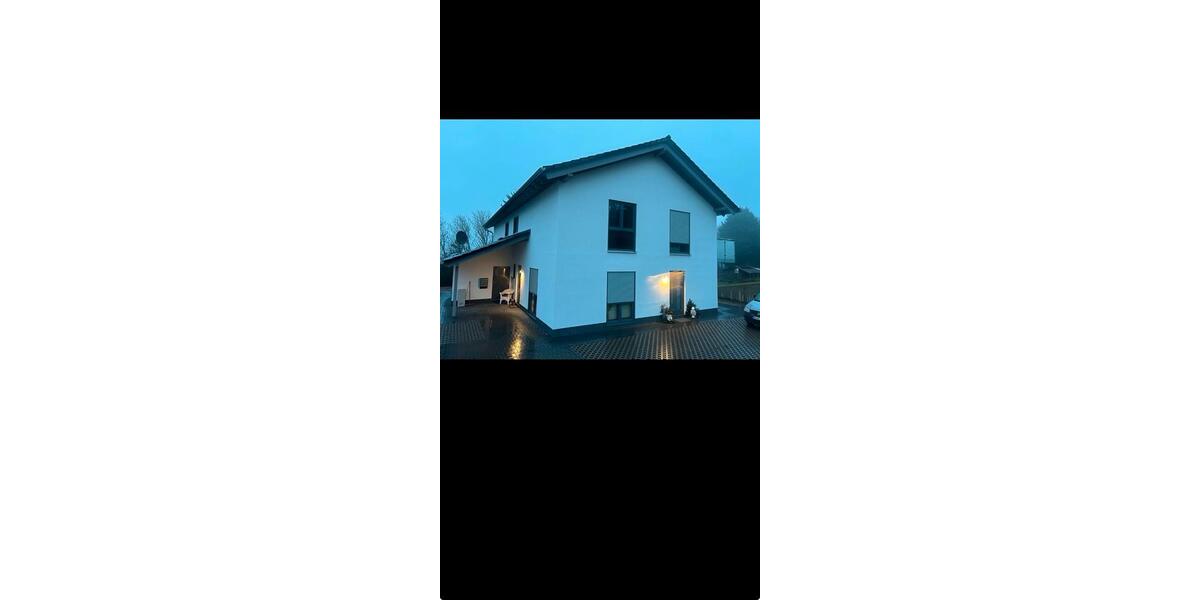 Etagenwohnung Battenberg (Eder) - 3 Zimmer, 85 m&sup2;, 900&euro; | Angebot:25106157