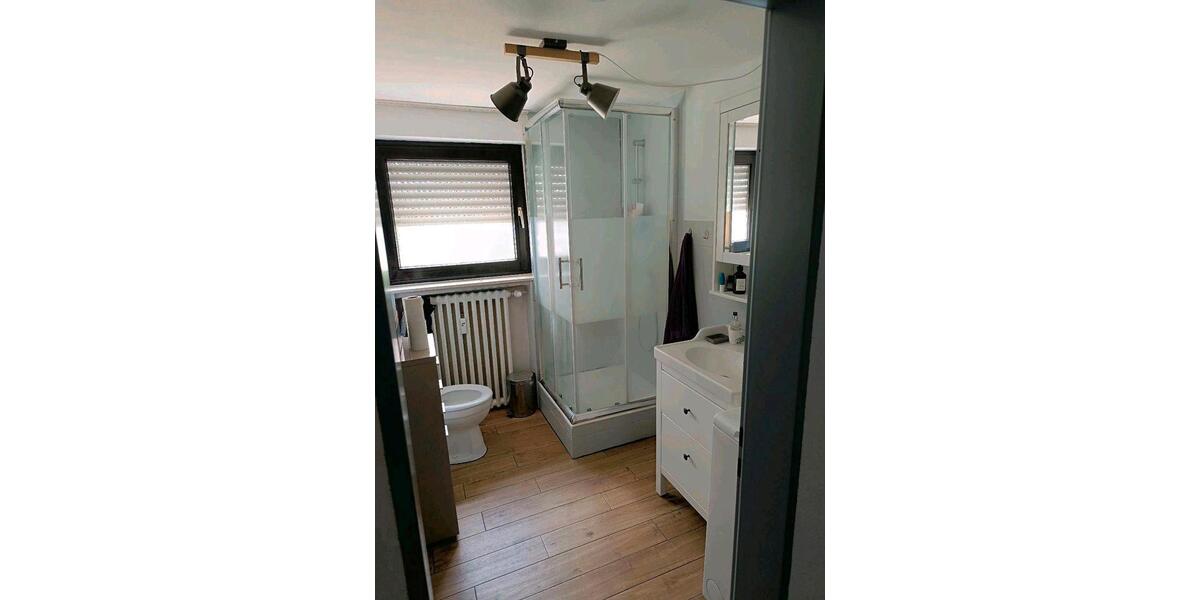 Etagenwohnung Lollar - 2 Zimmer, 68 m&sup2;, 900&euro; | Angebot:26615405
