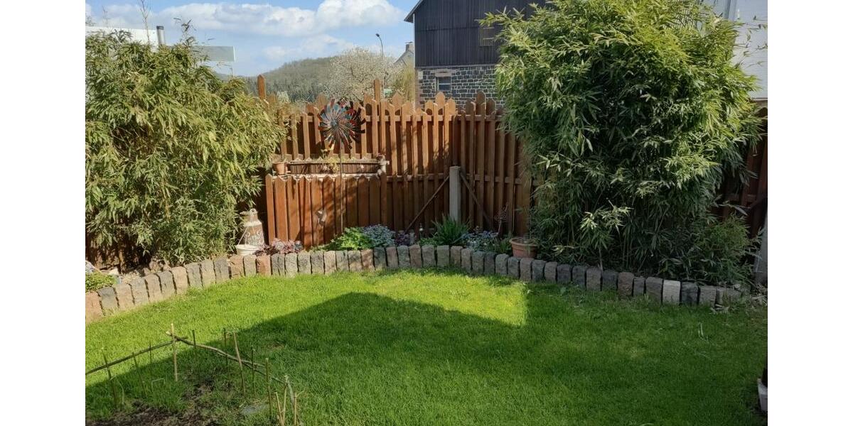 Einfamilienhaus Dautphetal - 9 Zimmer, 140 m&sup2;, 199.000&euro; | Angebot:26299866