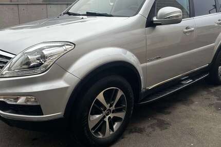 SsangYong Rexton 125.000 km 13.500 &euro; Mücke 35325