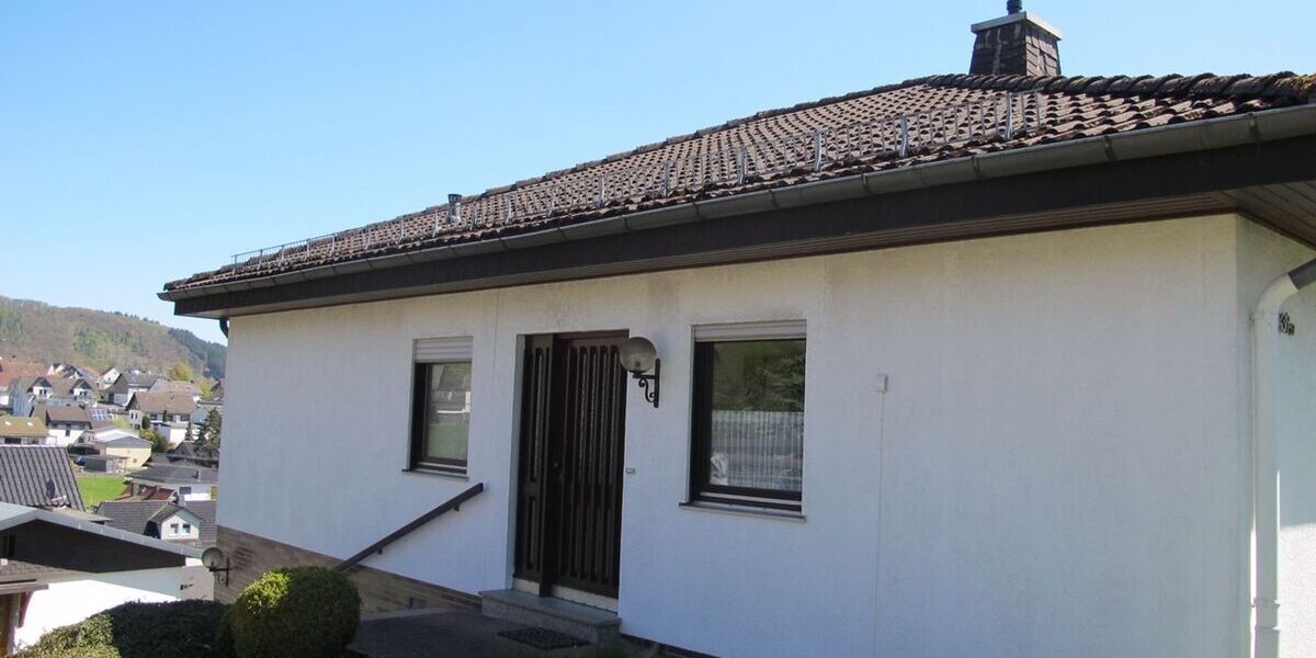 Freistehendes Einfamilienhaus mit 6 Zimmern in Biedenkopf-Wallau - Einfamilienhaus Biedenkopf-Wallau Wallau | Angebot:27092690