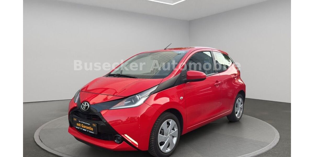 Toyota Aygo (X) 128.000 km 5.500 &euro; Buseck 35418