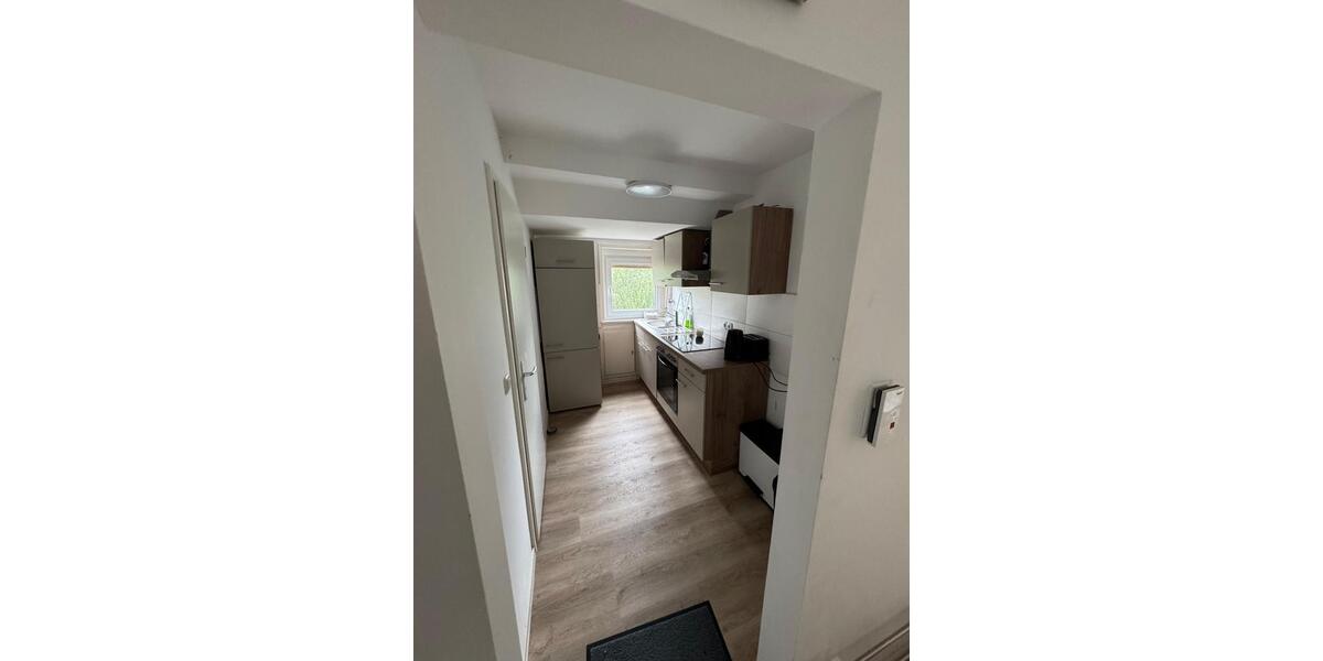 Dachgeschoßwohnung Marburg - 2 Zimmer, 48 m&sup2;, 350&euro; | Angebot:26167052
