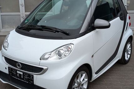 Smart ForTwo 59.260 km 6.750 &euro; Cölbe-Bernsdorf 35091