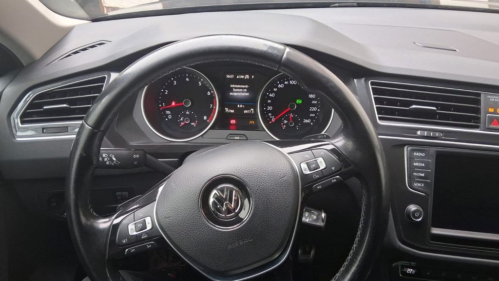 VW Tiguan 75.300 km 16.500 &euro; Ebsdorfergrund 35085