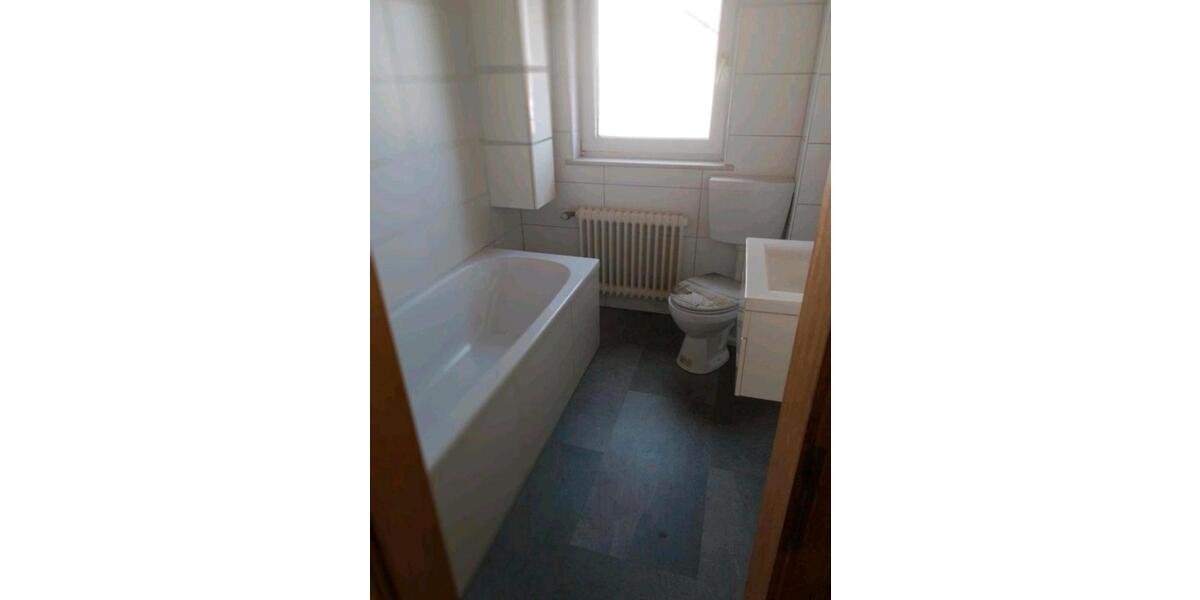 Dachgeschoßwohnung Neustadt (Hessen) - 3 Zimmer, 80 m&sup2;, 790&euro; | Angebot:26397976