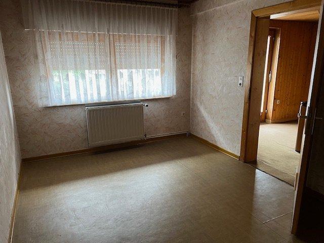 Einfamilienhaus Battenberg (Eder) - 6 Zimmer, 149 m&sup2;, 119.000&euro; | Angebot:26042292